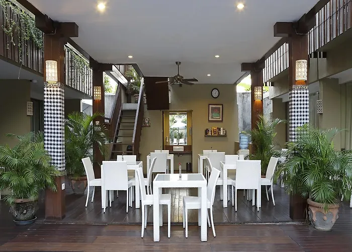Devata And Hotel Kuta (Bali)