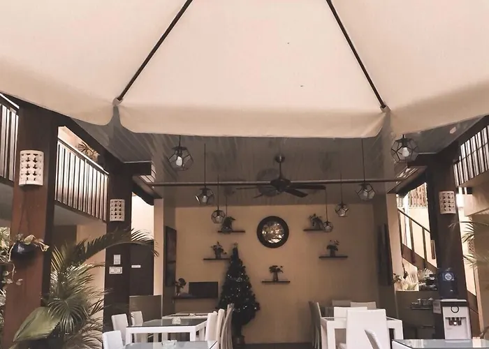 Devata And Hotel 3*