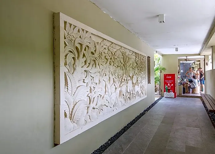 Devata And Hotel Kuta (Bali)